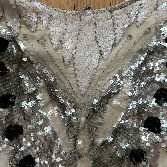 Vintage 100% Silk Sequin Butterfly Top- RARE - Picture 8 of 8